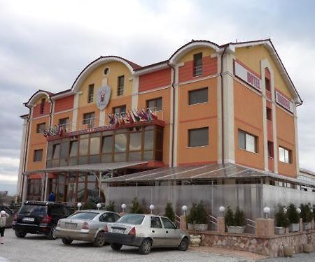 Hotel Transit Oradea Eksteriør bilde